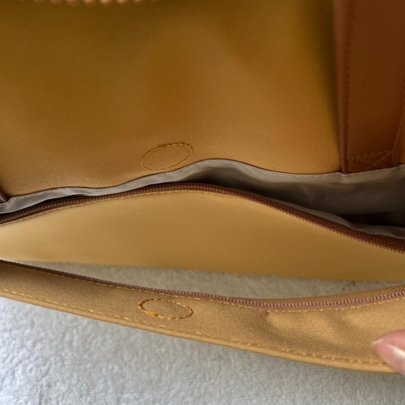 Tomtoc Laptop Shoulder Bag Holds 13" Computer H22 Water Repellent Yellow Pockets - Picture 5 of 9